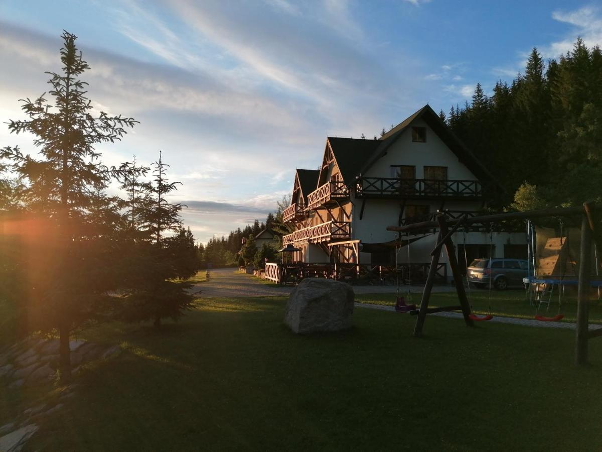 Landhaus Gosciniec Janowa Gora - *